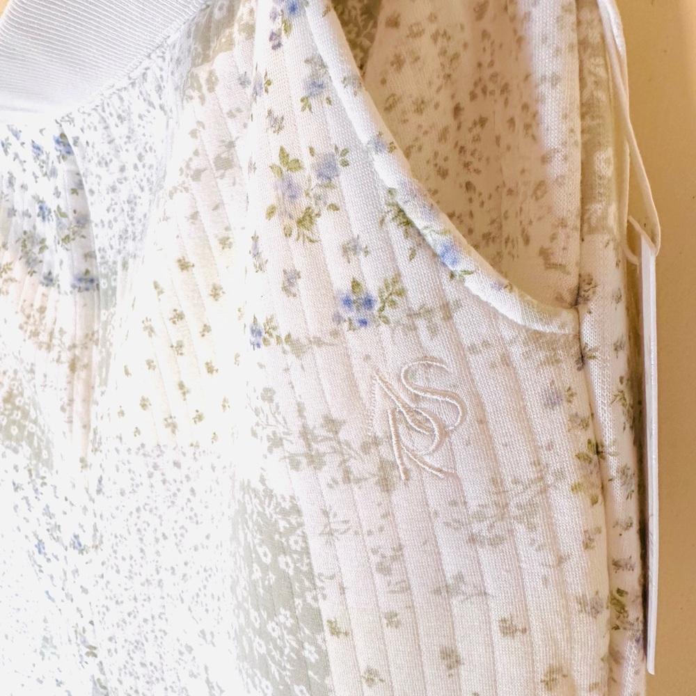 Floral Patchwork Pants - Picture 2 of 7
